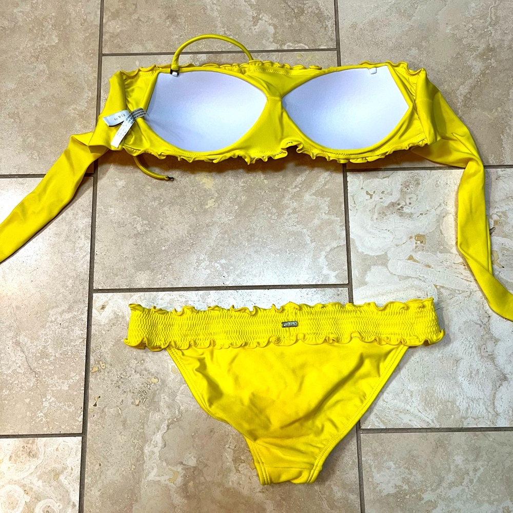 Womens pre owned yellow bikini bathing suit.